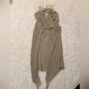 Chicos Fantasia Fringe Vest Sweater.sze 2